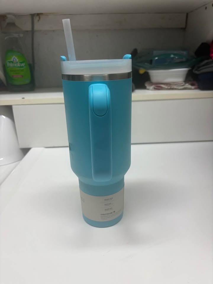 NEW Stanley Quencher H2.0 40oz Tumbler – Blue Skye – Never Used - photo 2
