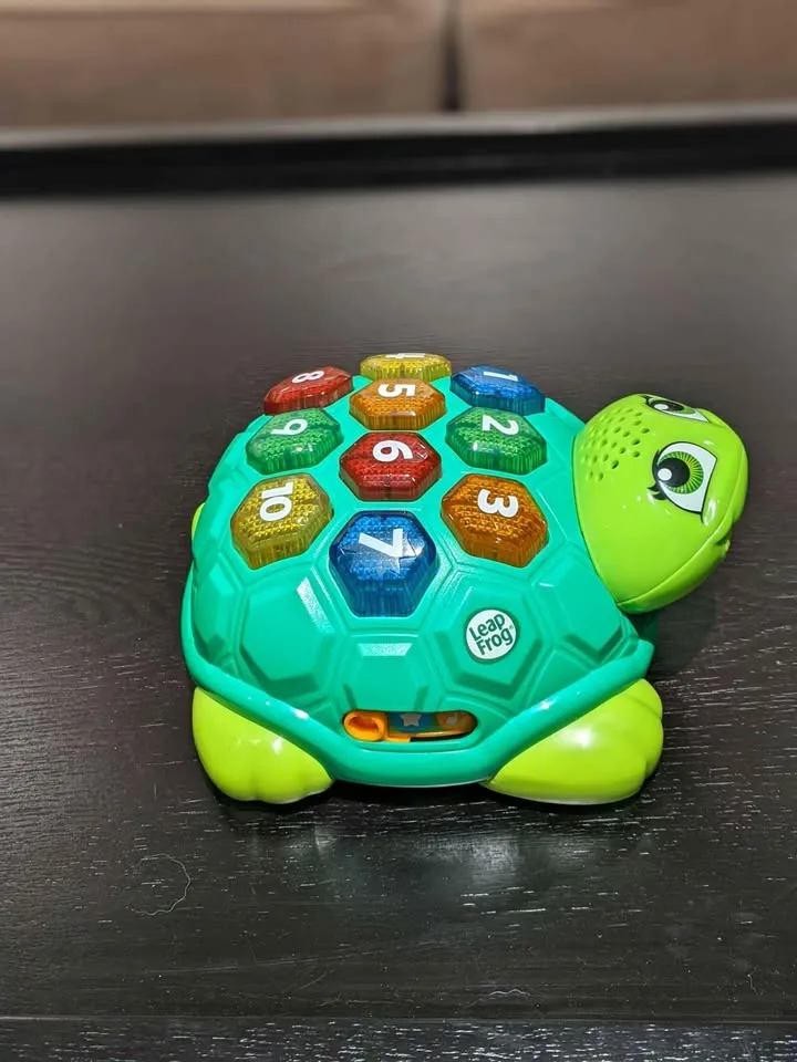 LeapFrog Melody the Musical Turtle image indicator(2)