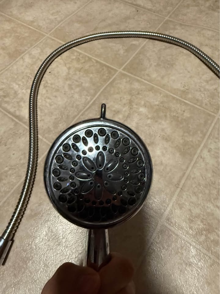 Shower head with hose - photo 4