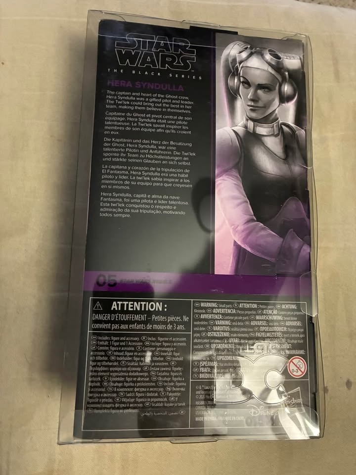 Star Wars Black Series Hera Syndulla (Rebels) Figure - photo 2