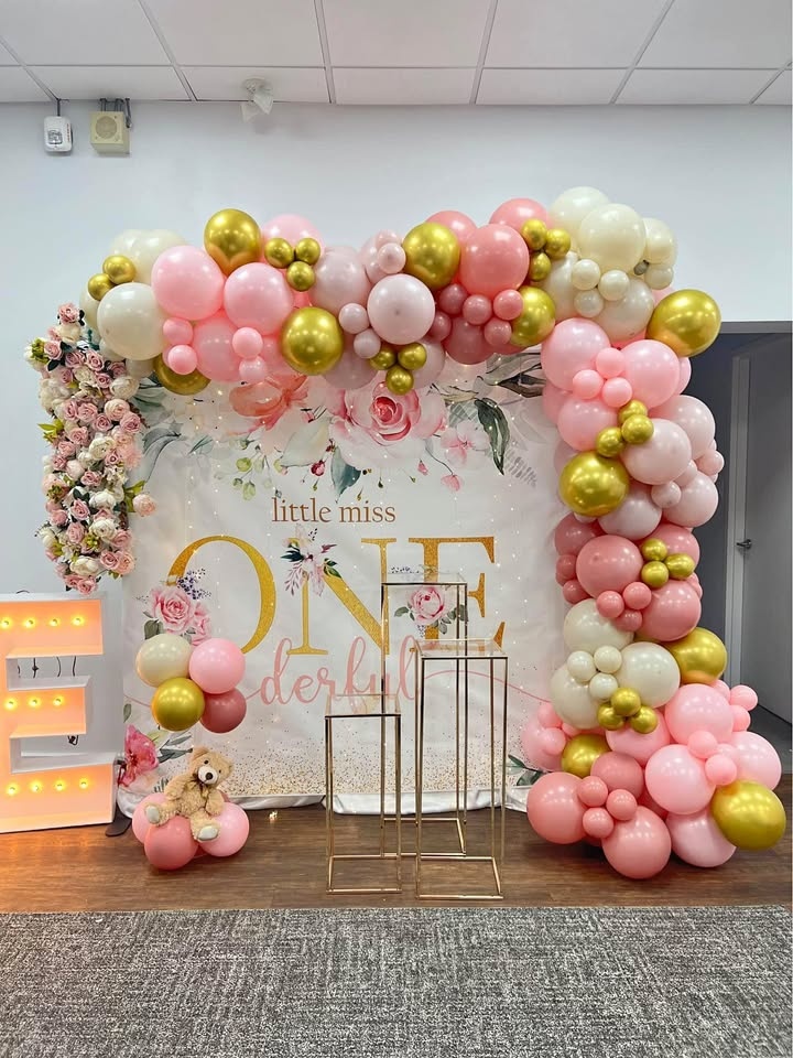 8’x6’ Little Miss Wonderful Backdrop for Rent