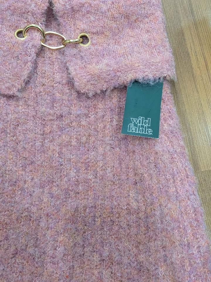 BNWT Boucle Mini Skirt with Golden Clasp - Women's Size Large - photo 4