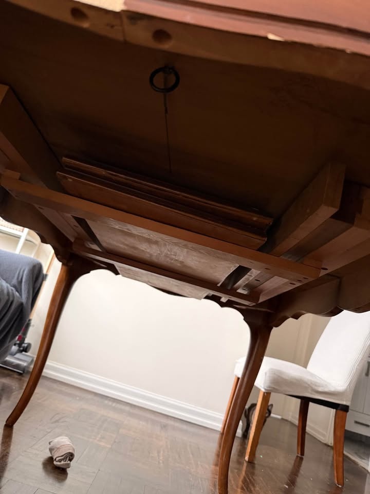 Extendable Vintage Oval Wood Dining Table (Seats up to 8) - OBO - photo 3