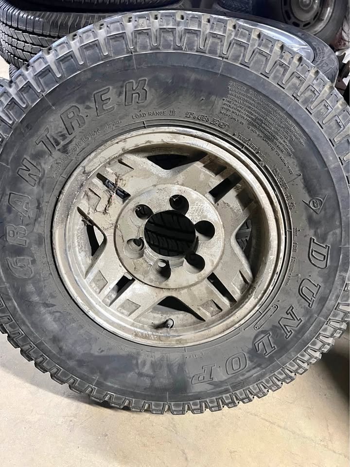 15" Toyota Pickup Rim (1989)