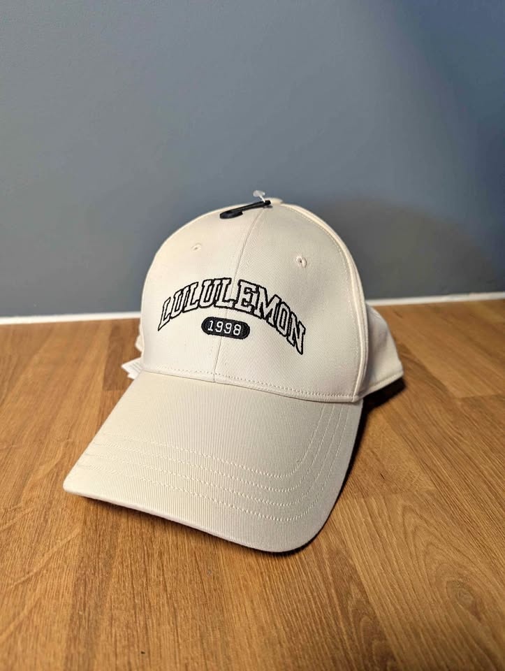 Lululemon Unisex Baseball Cap, White