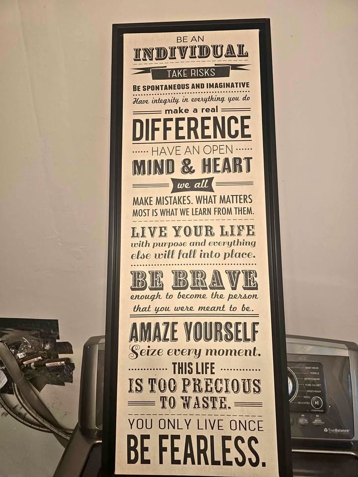 $5 Art Frame