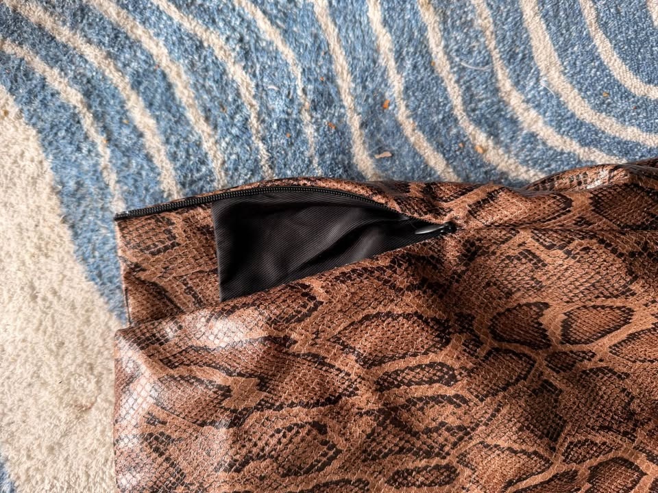 Leopard Print Leather Skirt - Size L - photo 3