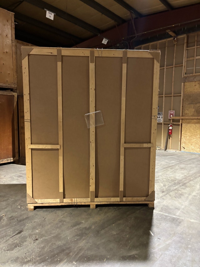 Storage Vaults/pallets
