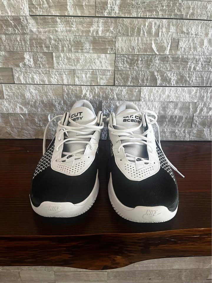Nike LeBron 19 Basketball Shoes - photo 3