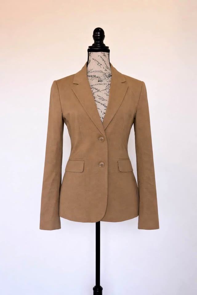 1901 Tan Blazer Size 4