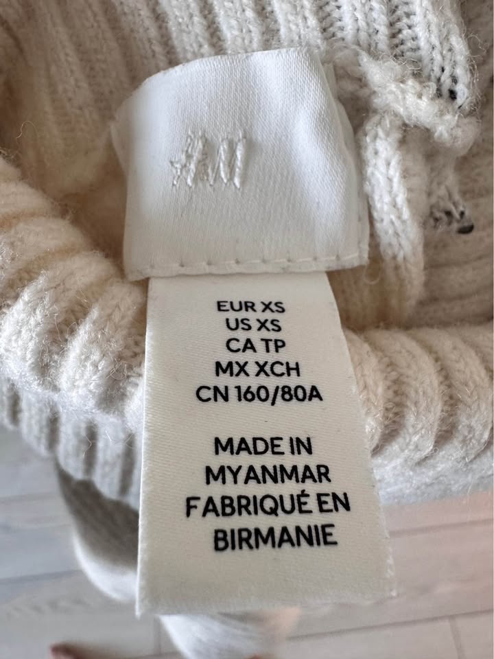 H&M Cream Ribbed Turtleneck Sweater XS - photo 4