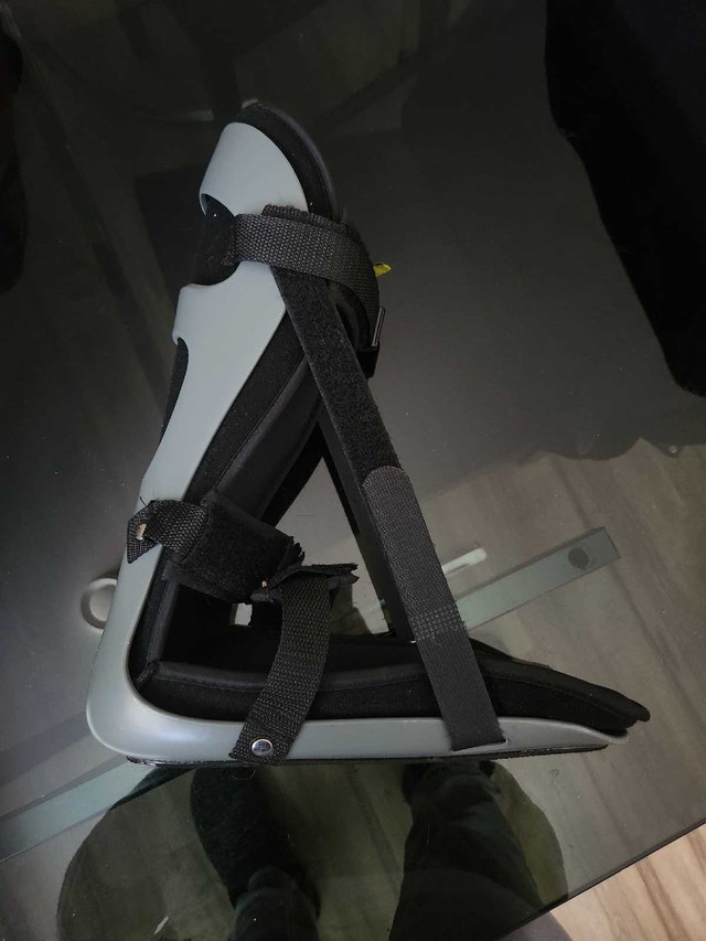 Large Plantar Fasciitis Foot Support Brace