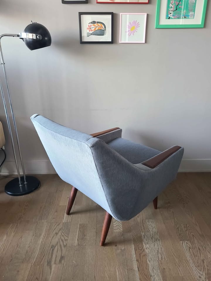 Mid Century Modern Lounge Chair - Fully Restored - photo 4