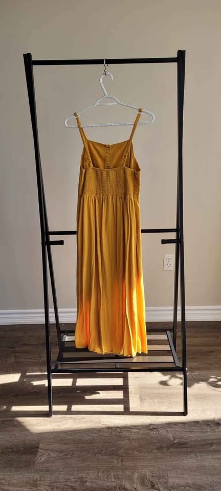 Yellow Dress - photo 2