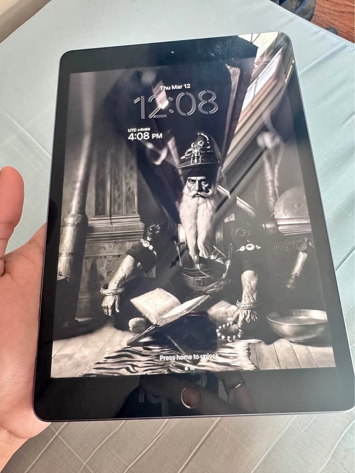 iPad 8th Gen 128GB