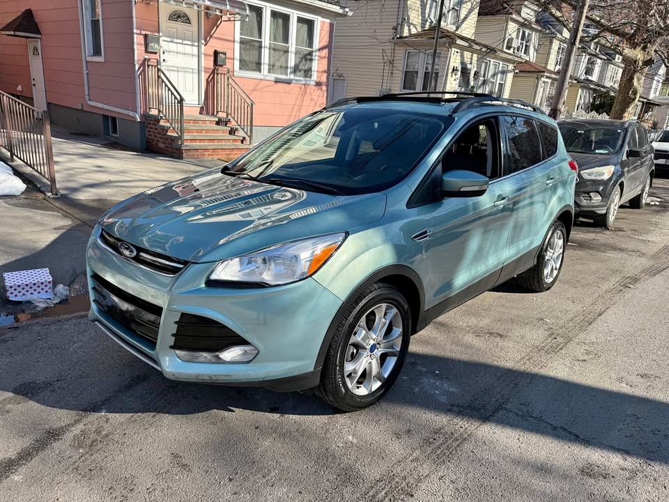 2013 Ford Escape SEL Sport Utility 4D
