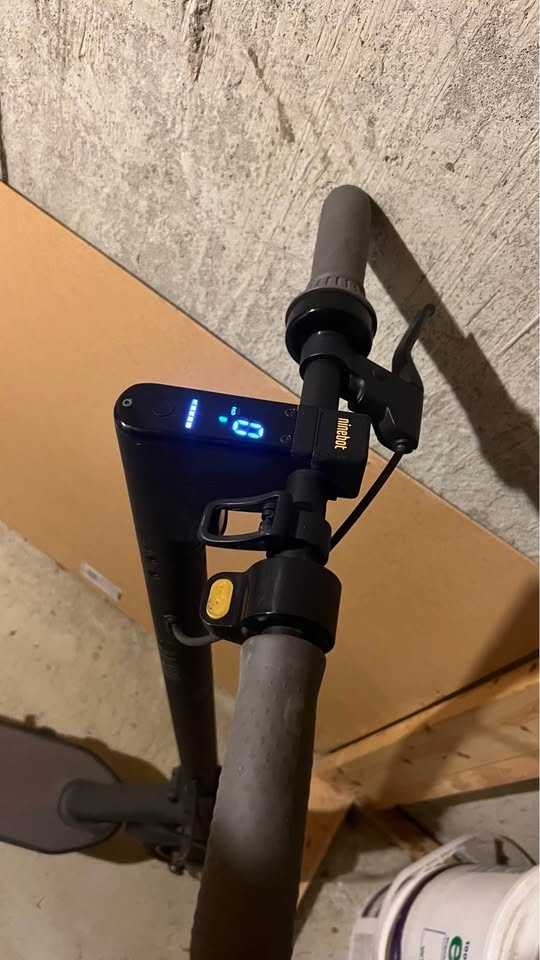 Segway Ninebot G30 Max - Can deliver - photo 3