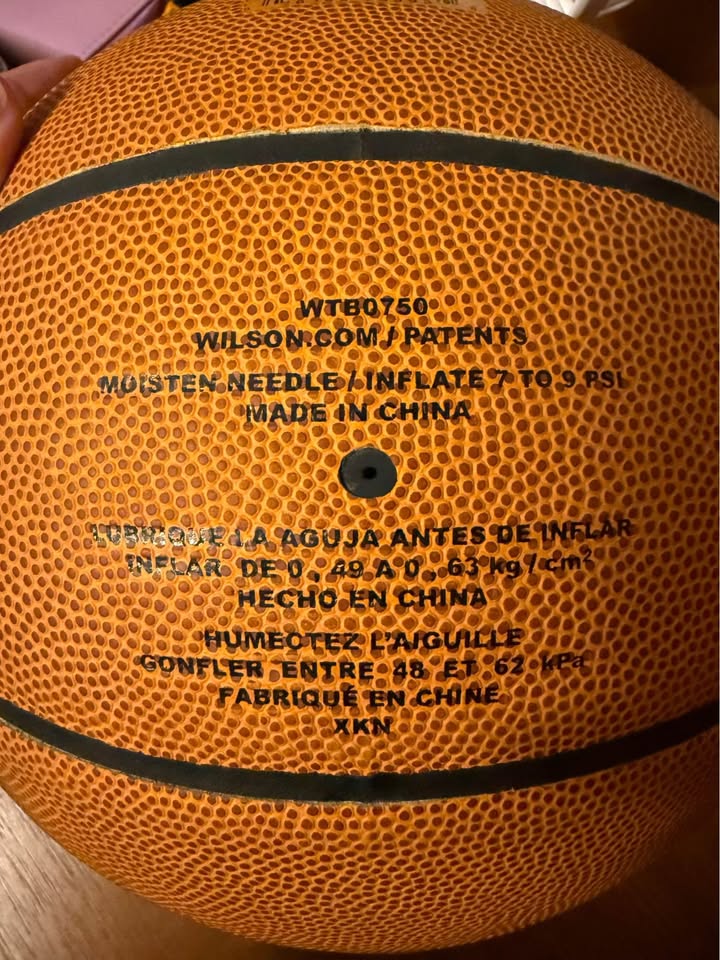 Basketball ball - Wilson NCAA - photo 2
