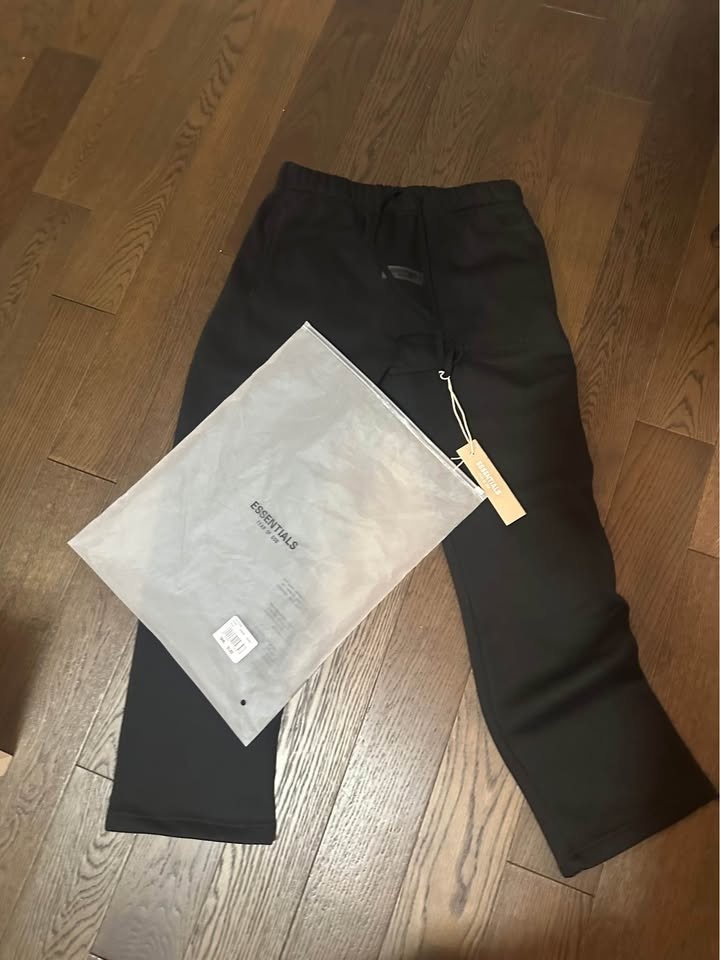 Essential Pants - photo 2