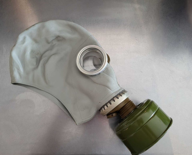 Russian Surplus Gas Mask & Filter