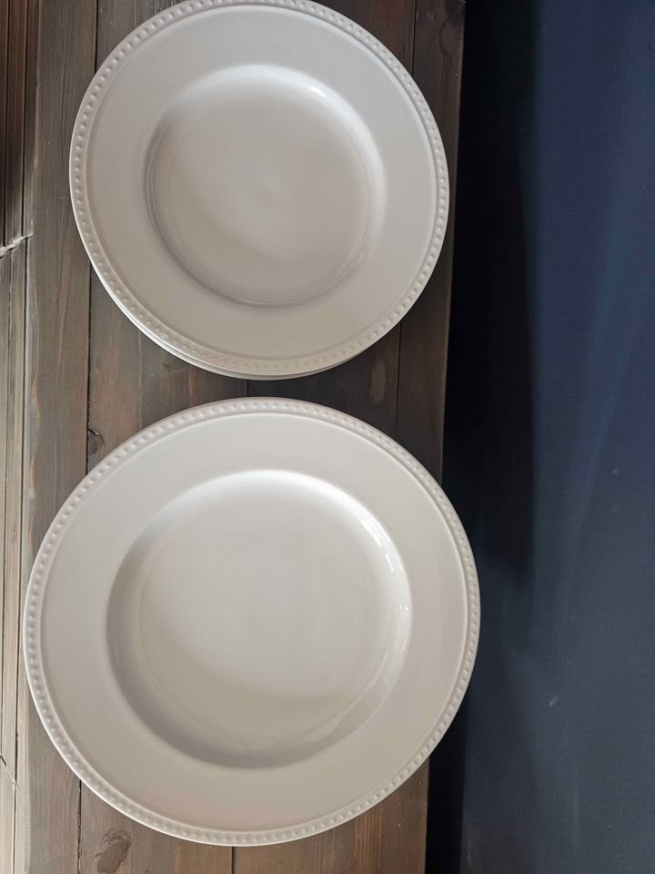 Set of 20 Crate & Barrel "Stacatto" Dinnerware - photo 4
