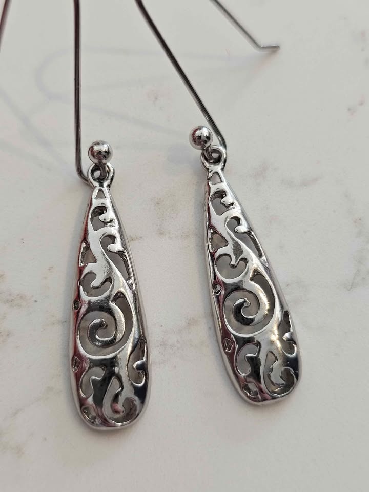 Zentral Hollow-Out Silver Boho Chic Dangle Earrings - photo 4
