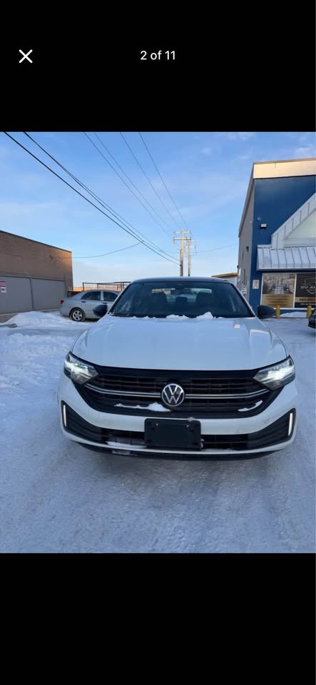 2024 Volkswagen Jetta - photo 2
