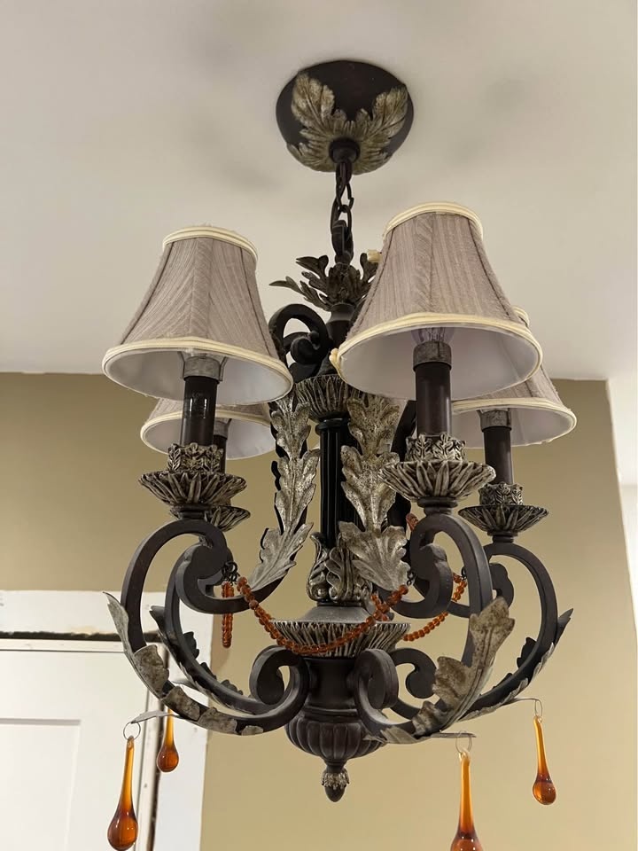 Elegant 5-Light Bronze Chandelier with Shades & Crystal Accents - photo 2