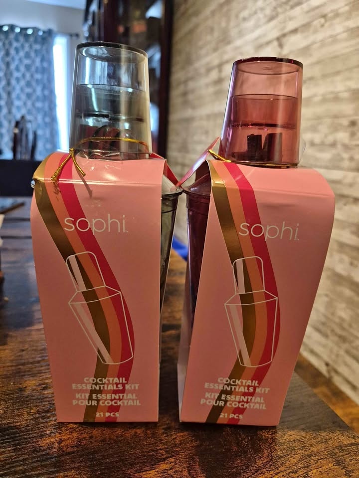 Brand New Cocktail Essentials Kit