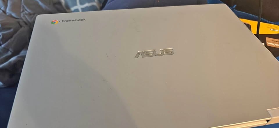 ASUS Chromebook Laptop