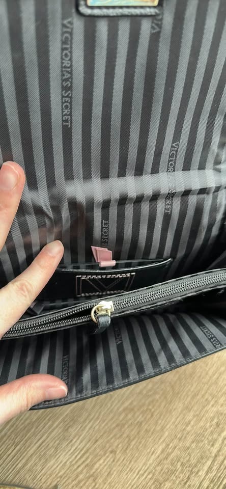 Victoria Secret Mini Bag Purse Crossbody - photo 4