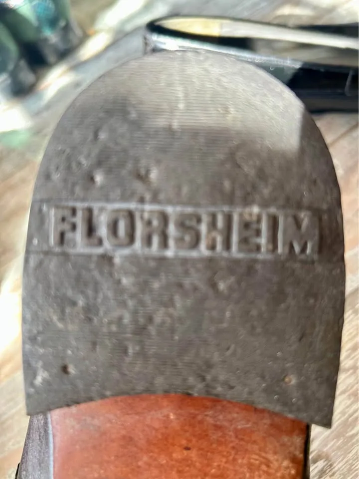 Florsheim Shoe Co. Men’s Shoes size 10 1/2 image indicator(8)