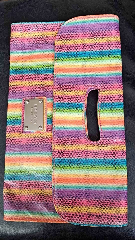 Nine West rainbow clutch 🌈