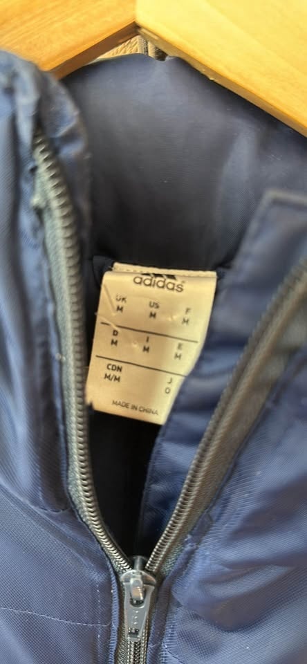 Adidas Fenerbahçe Football Club Puffer Jacket Size M - photo 4