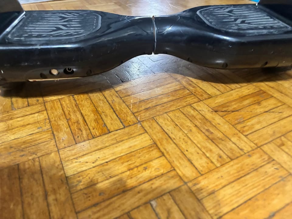 Black HoverBoard With Bluetooth - photo 2