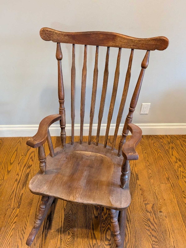 Solid Wood Rocking Chair