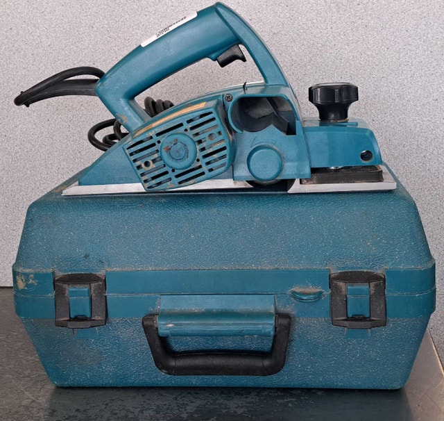 Makita N1900B Hand Planer (26737443)
