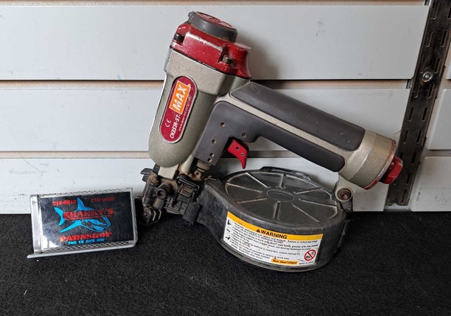 Max CN351RST Drywall Nailer (5171542)