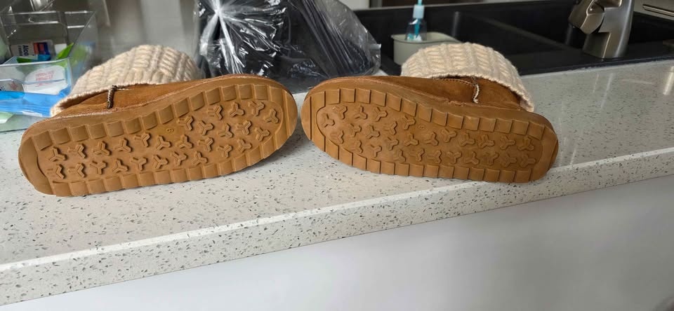 Ladies Brown Boots - Size 6 - photo 2