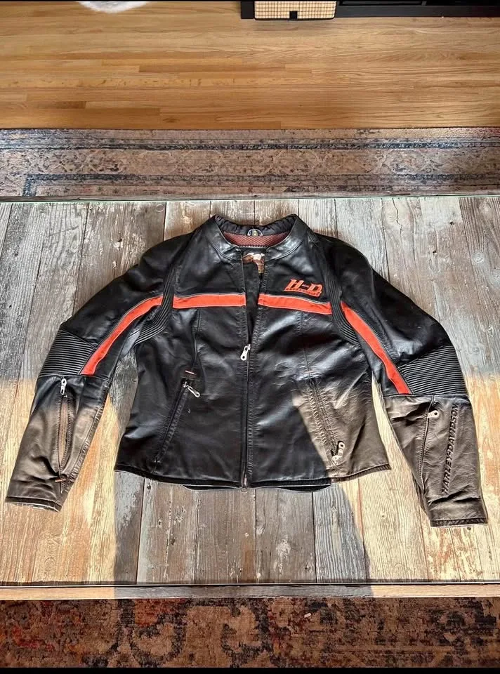 Harley Davidson Jacket WOMEN'S M thumbnail