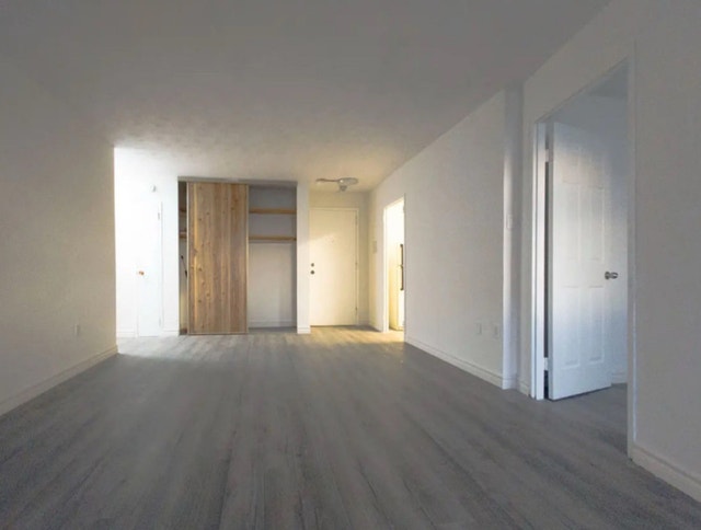 2 Bed Condo Scarborough for Rent - photo 3