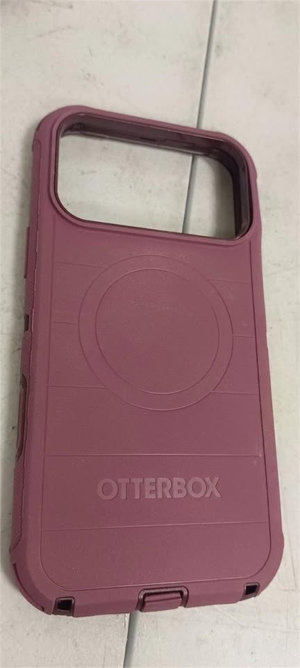 Otterbox Defender Pro (iPhone 17 Pro Max) - photo 5