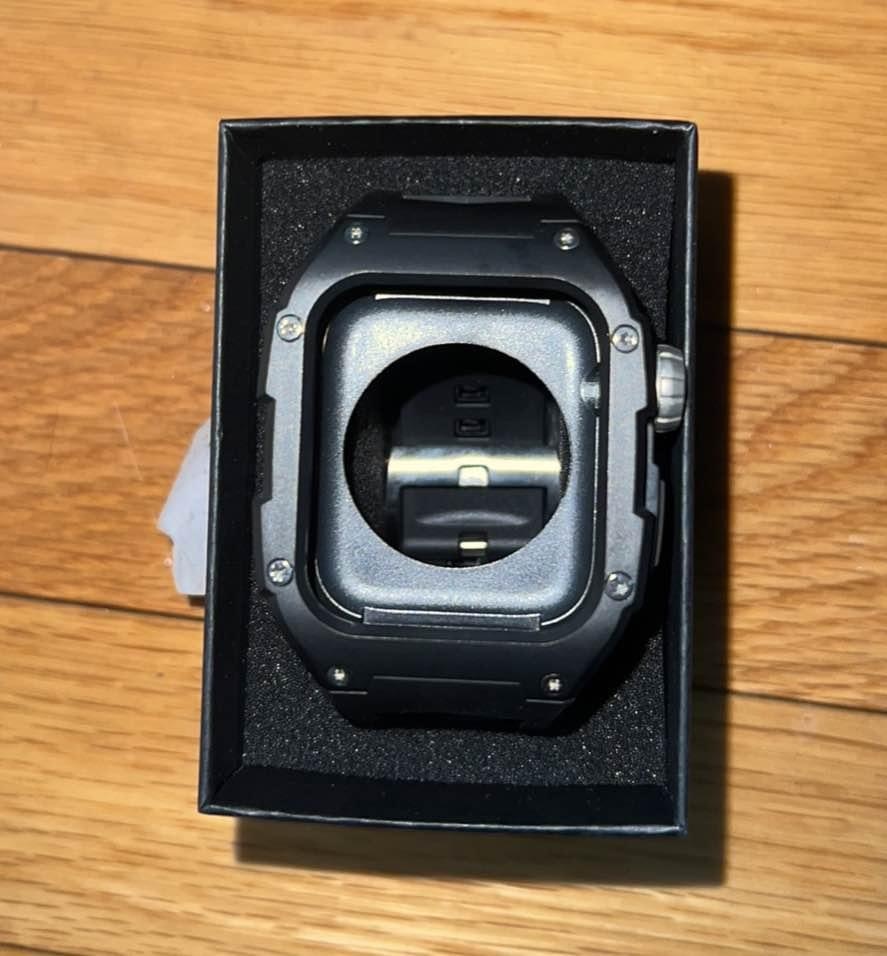 Protective Case Band for Apple Watch Series 8 & 7 (45mm) - photo 3