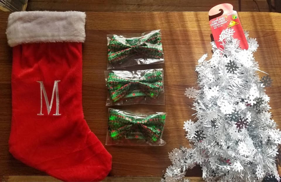 Assorted Christmas Holiday Decorations NEW! $3 for all