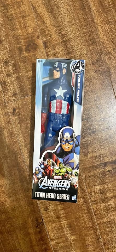 NEW Marvel titan hero series