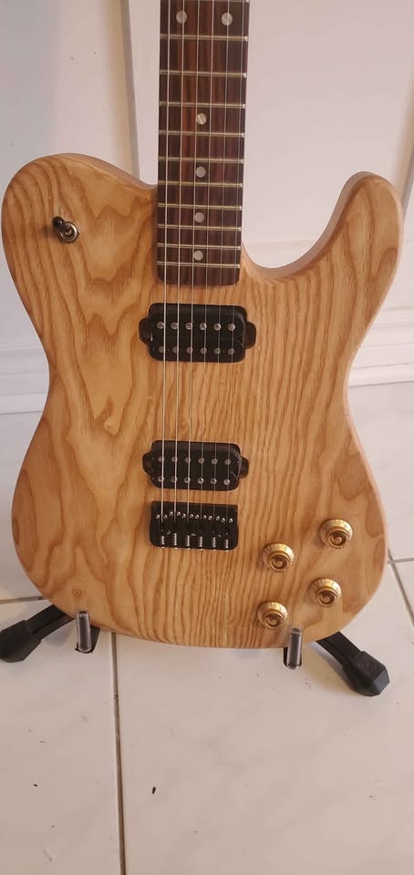 Hybrid Solid Oak Telecaster Electric Guitar - photo 2