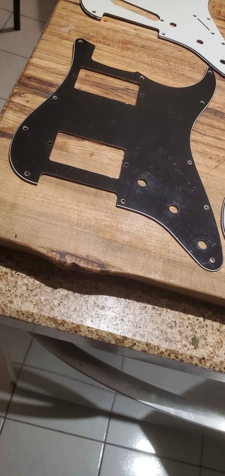 Stratocaster Pick Guards - 3 Ply - photo 5