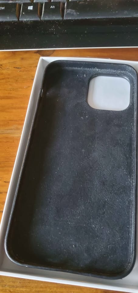iPhone 13 Pro Max Leather Case - photo 3