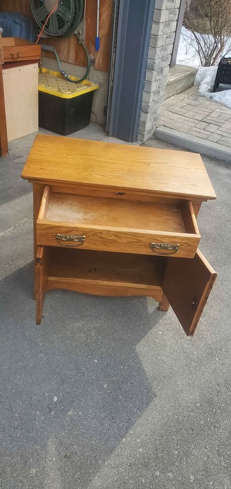 Solid Wood Ash Dresser / Bedside Table / Dry Sink - photo 2