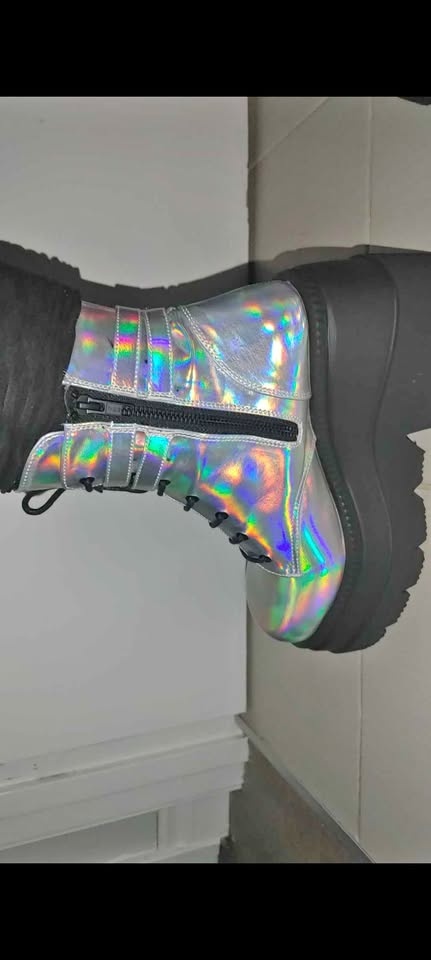 Demonia Shaker-52 Holographic Boots Size 10